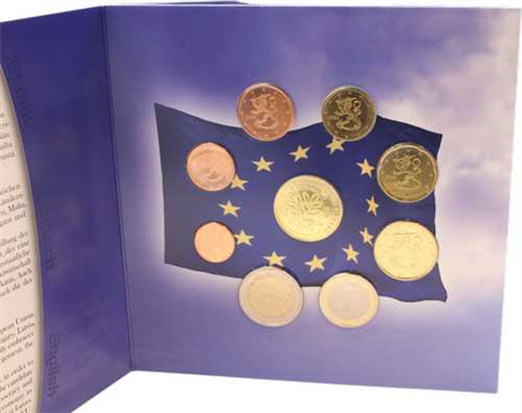 Finnland-5,88Euro-2004-stgl-Kurssatz-Folder1